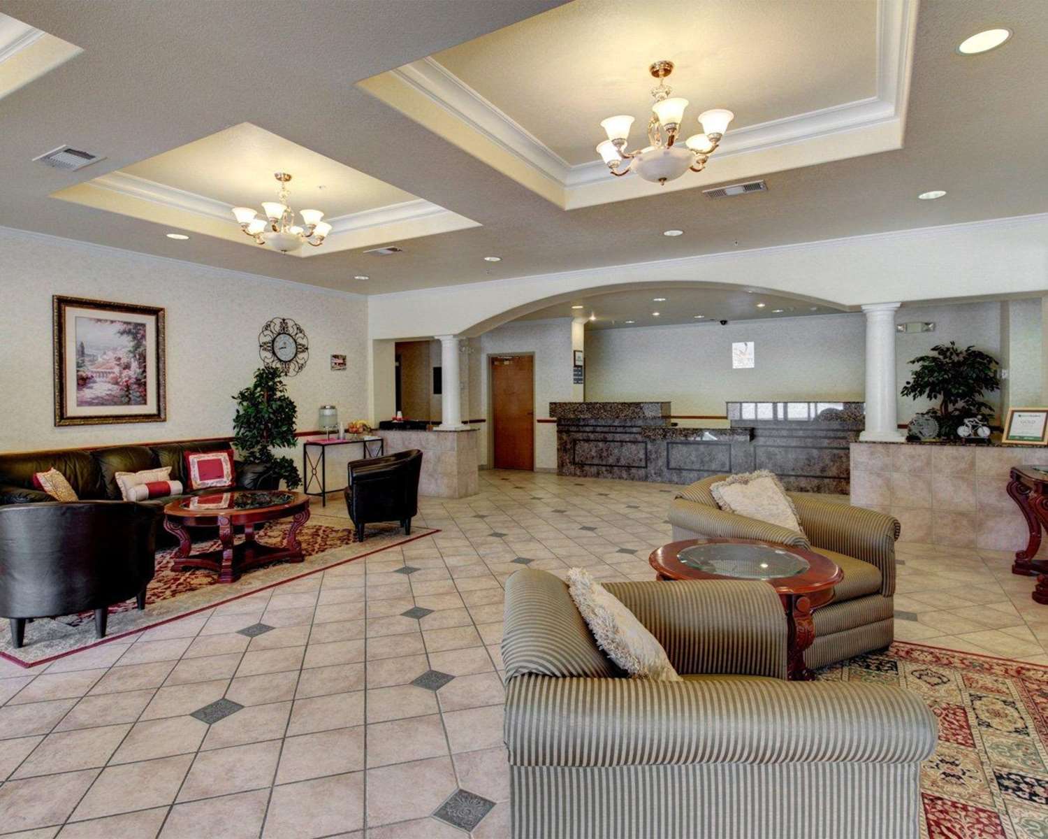 Quality Inn & Suites Glen Rose 16/23