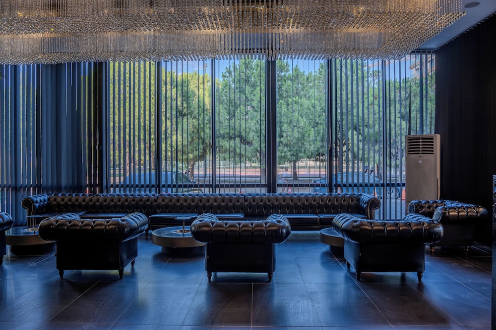 Marlen Hotel Bayrakli 31/48