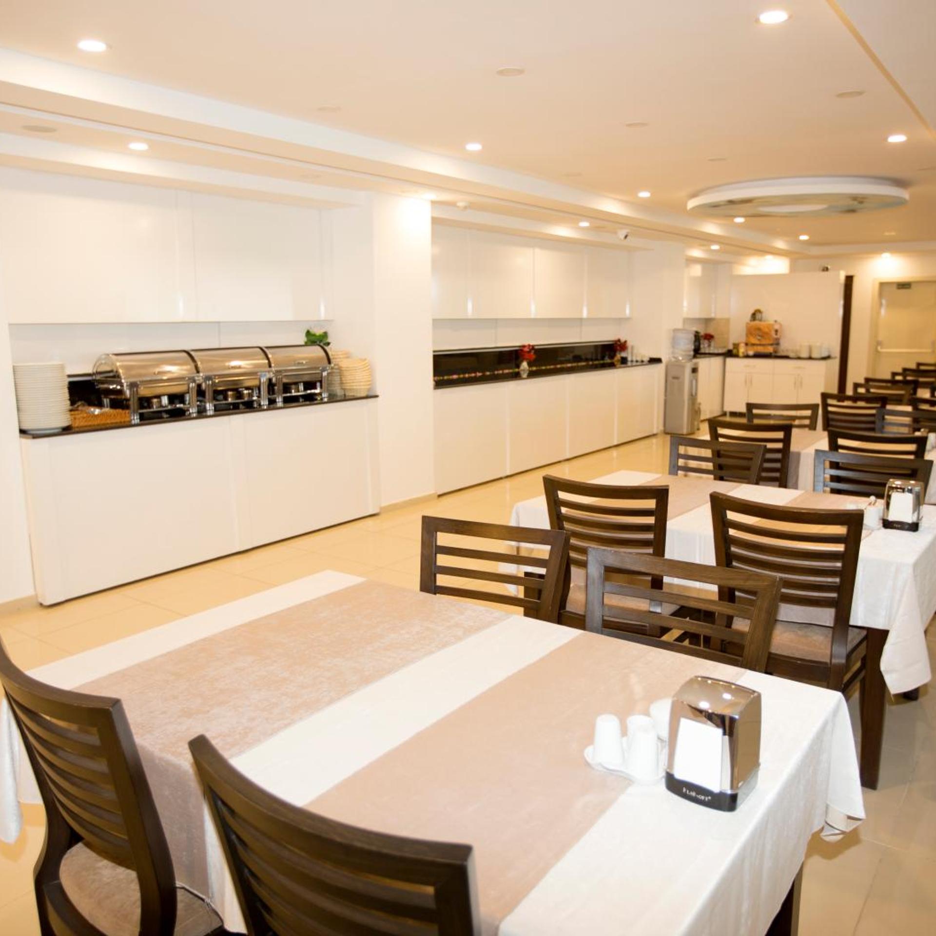 Resmina Otel Van 30/42