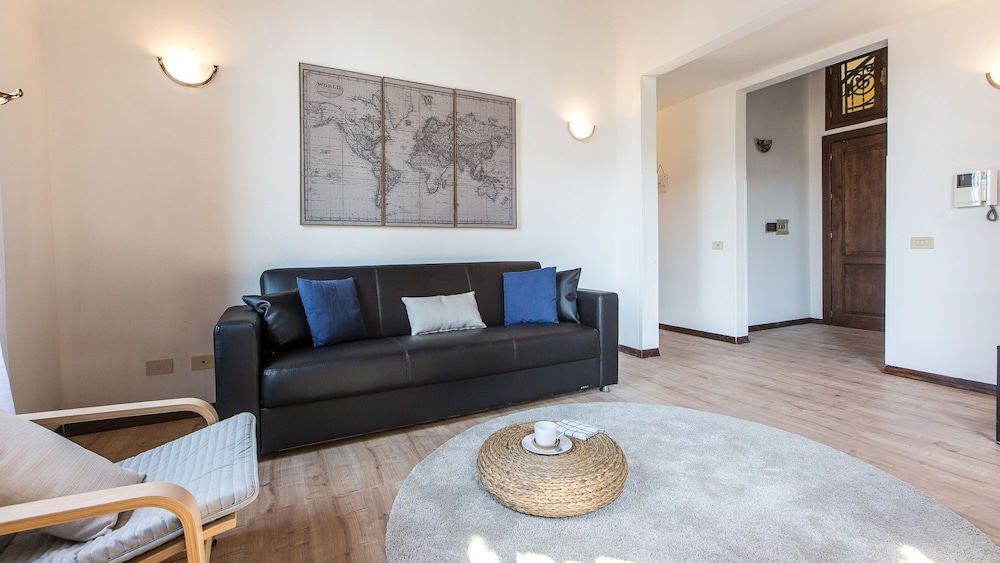 Rental In Rome Rosselli Palace Deluxe 3 Apartment 33/50