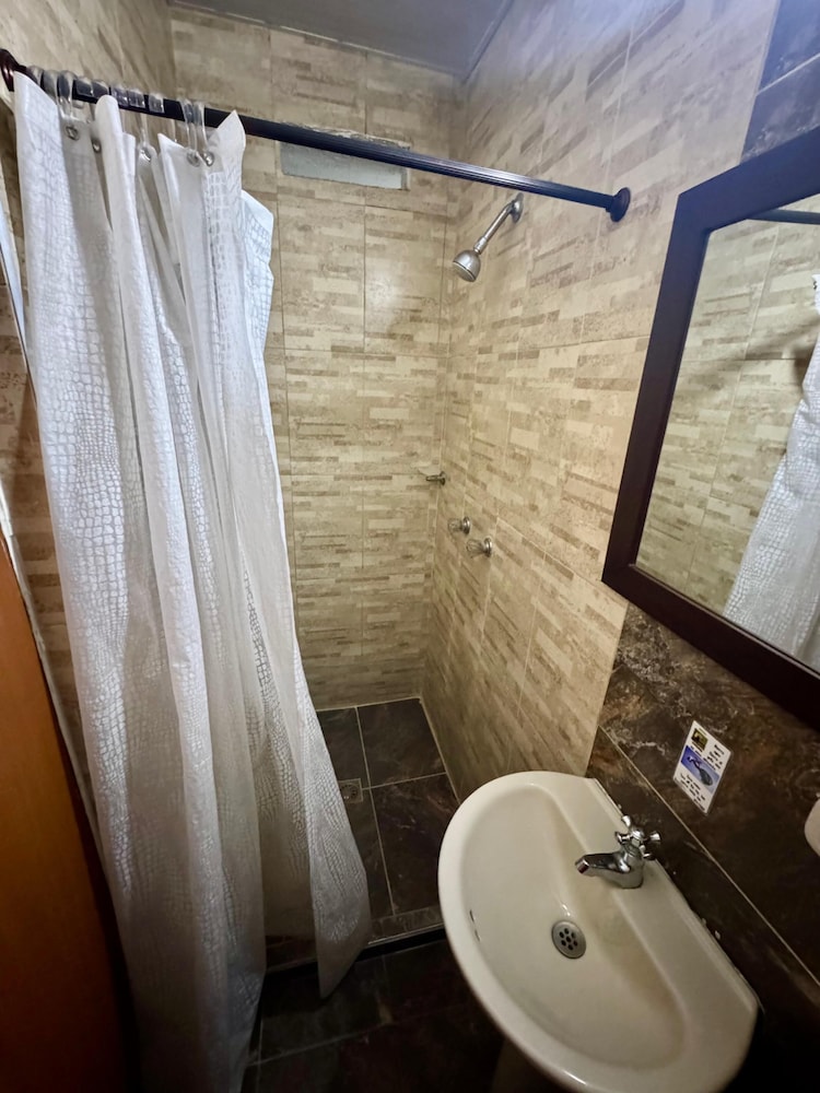 Hotel Tucan Pereira 31/36