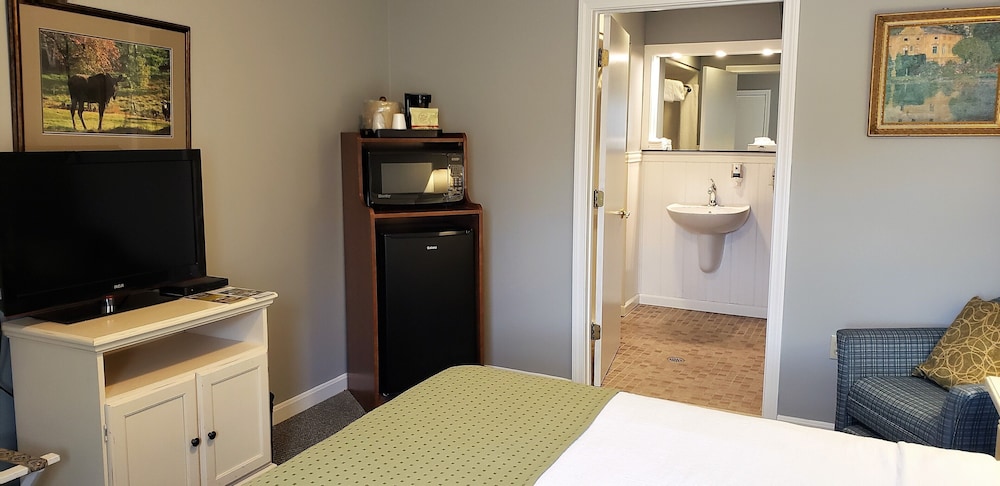 Top Notch Inn 51/69