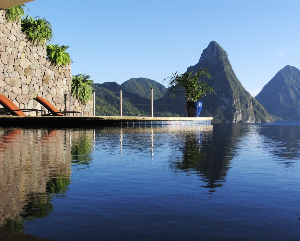Jade Mountain - Adults Only 54/71