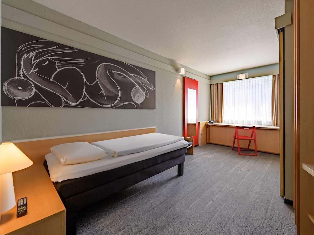 IBIS HAMBURG ALSTERRING 22/50