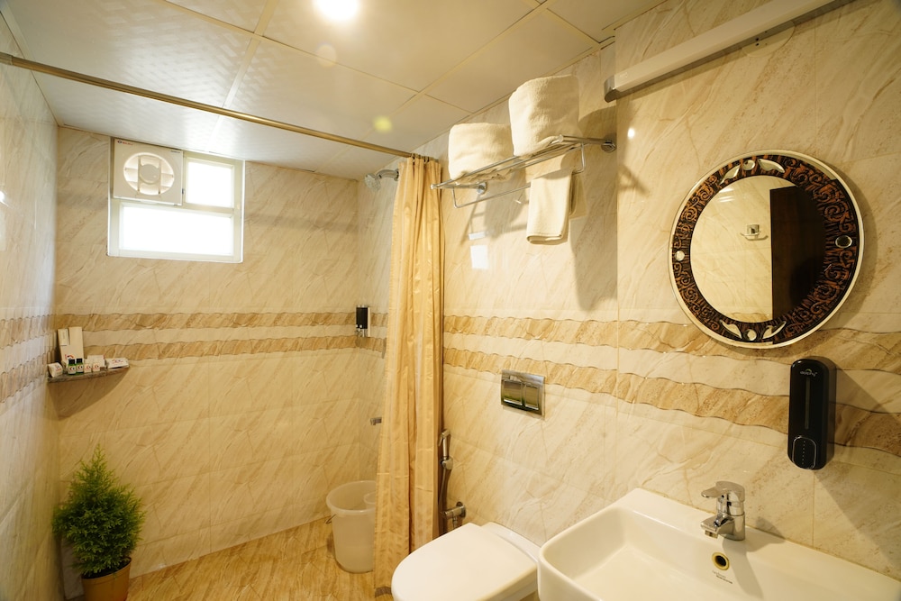 Hotel Vista Suites 50/50