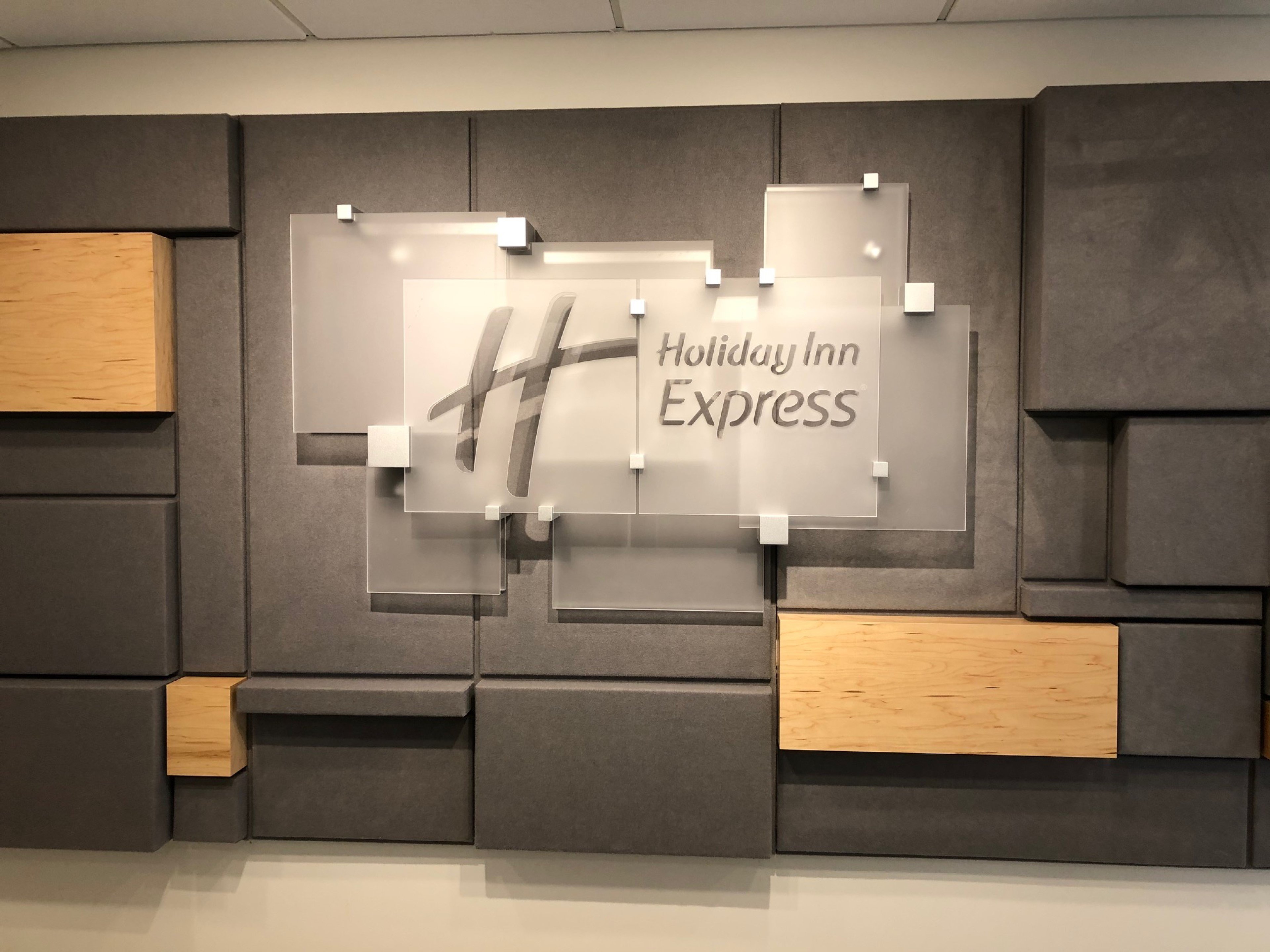 Holiday Inn Express Boca Raton-West 12/60