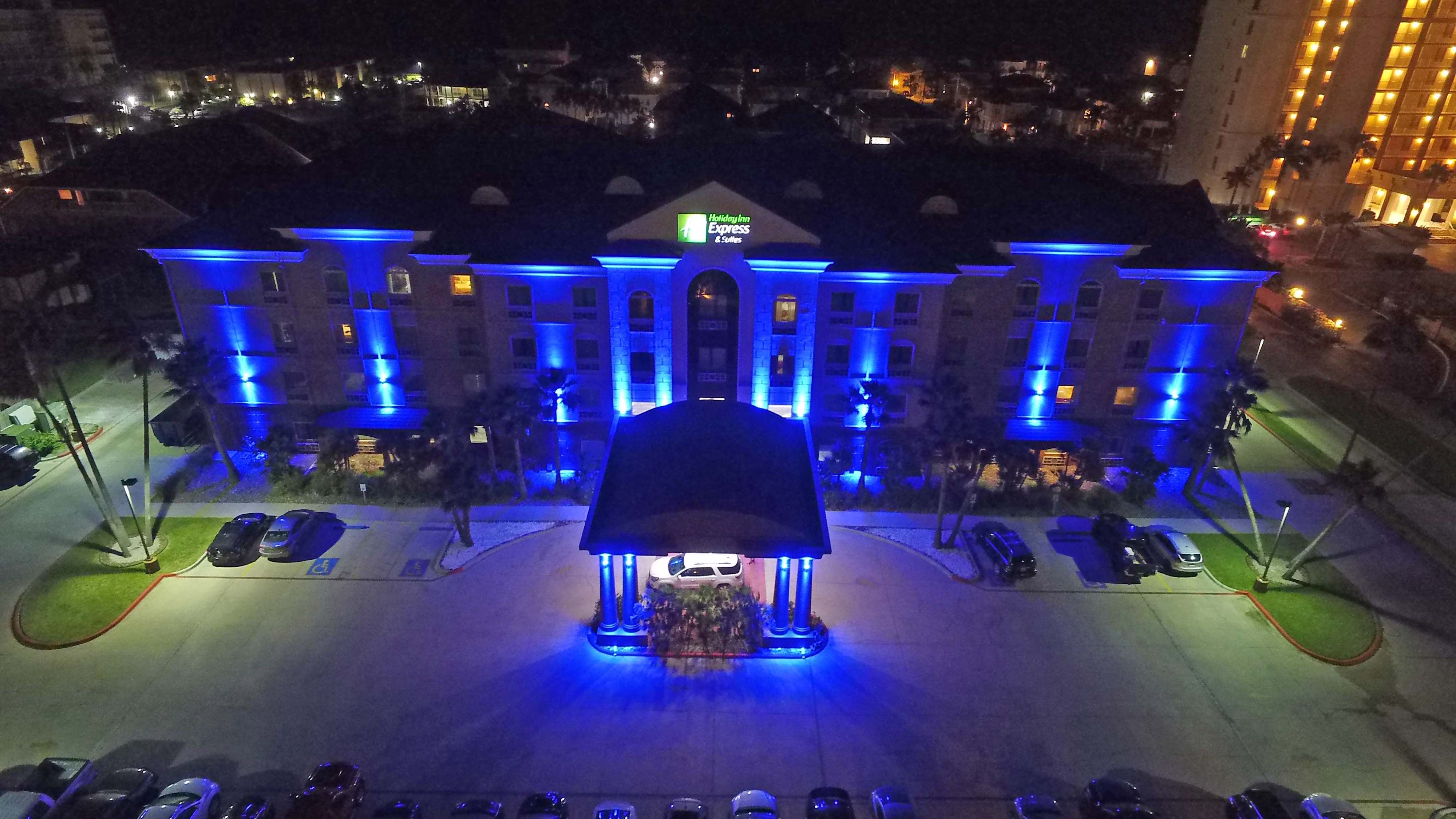 Holiday Inn Express Suites South Padre Island 11/62