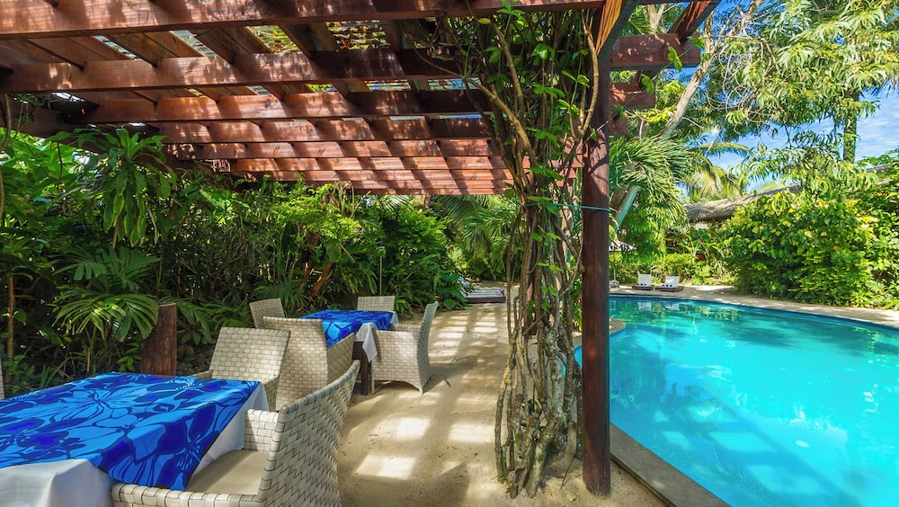 Sanctuary Rarotonga-On The Beach-Adults Only 59/62
