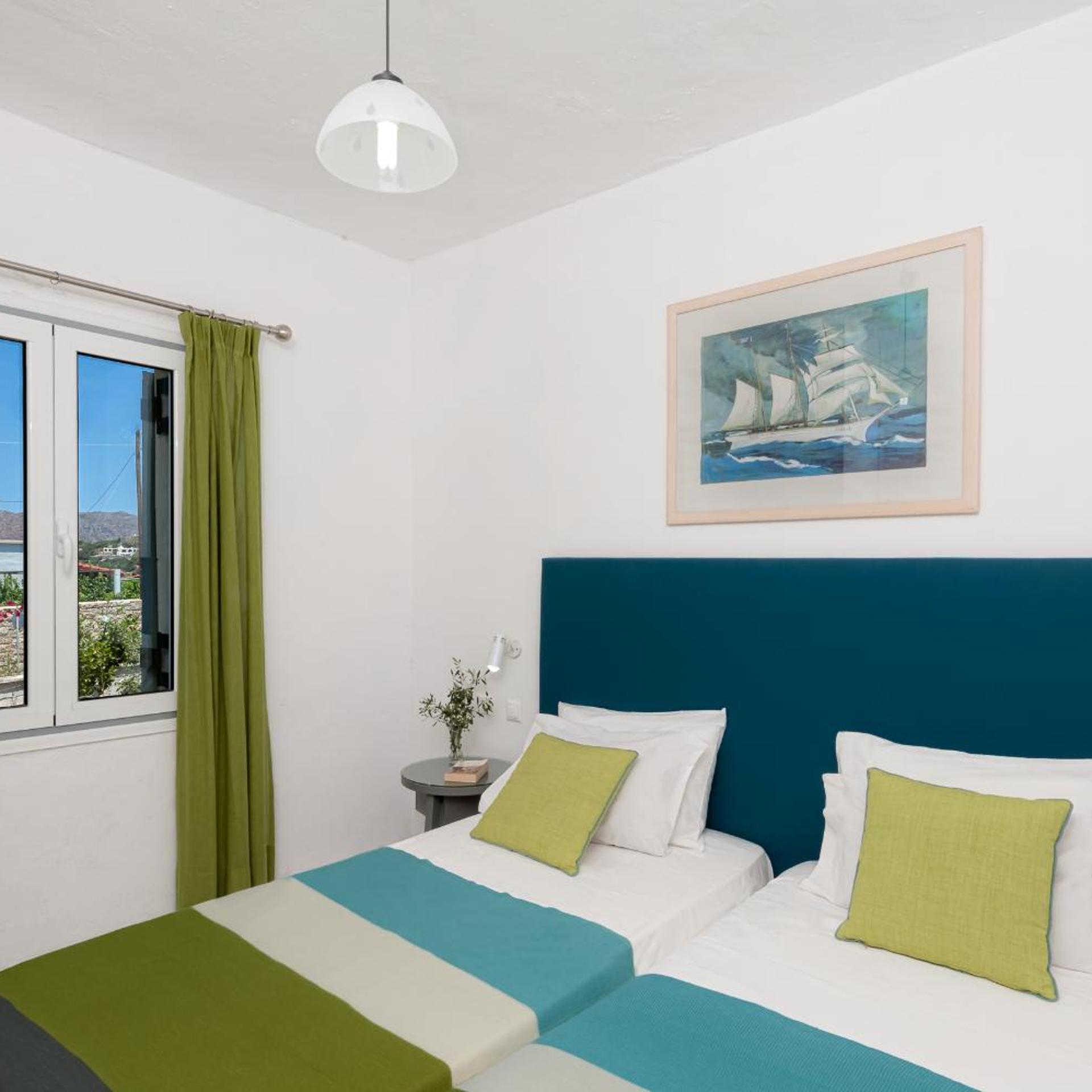 DELUXE, SUITE, SEA VIEW