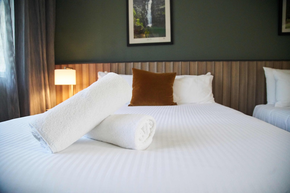 COUNTRY COMFORT ARMIDALE 32/63