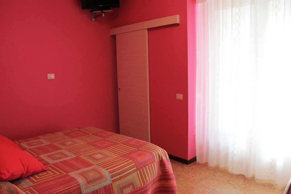 ALBERGO PARADISO 5/39