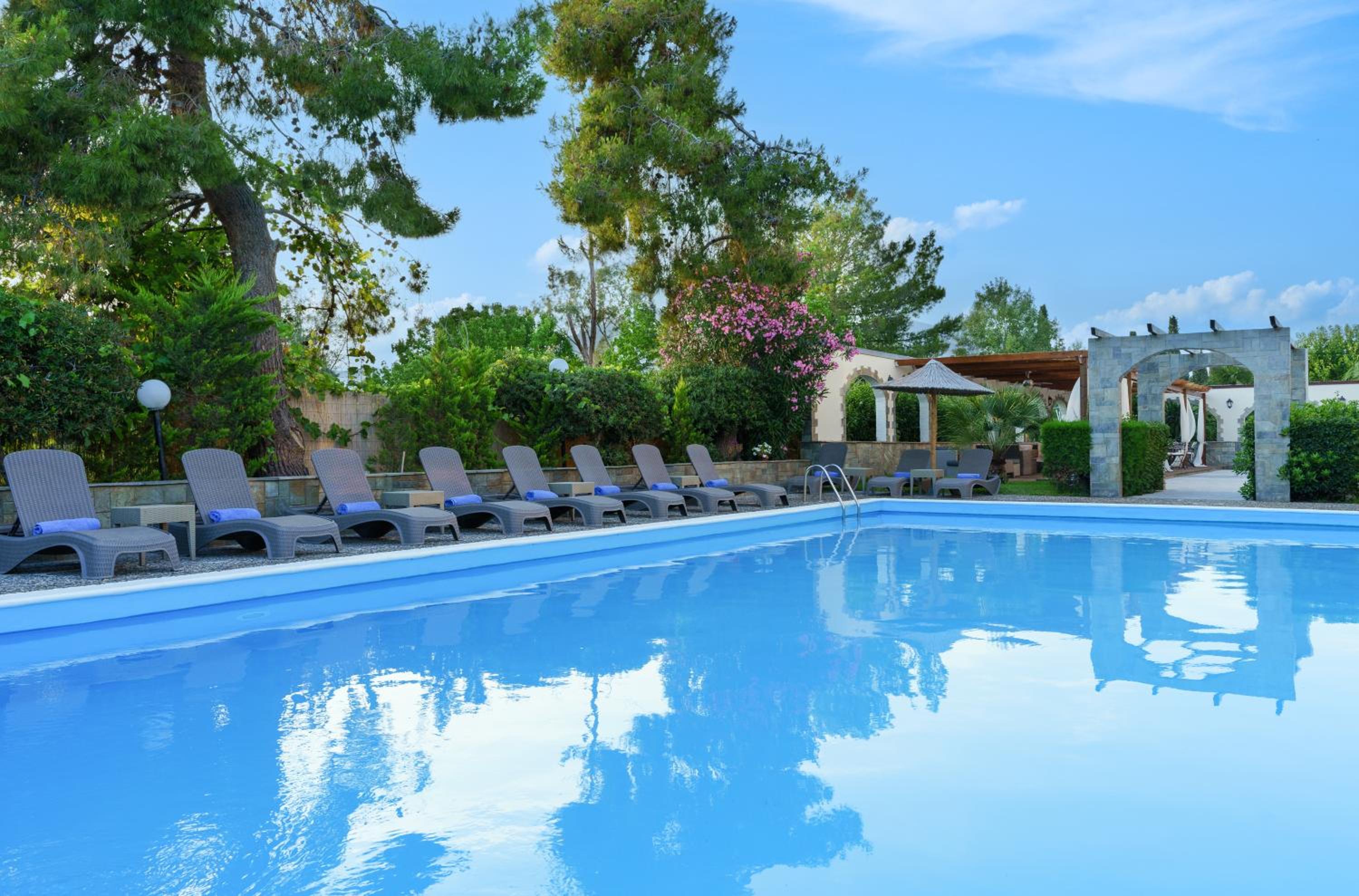 stefania hotel