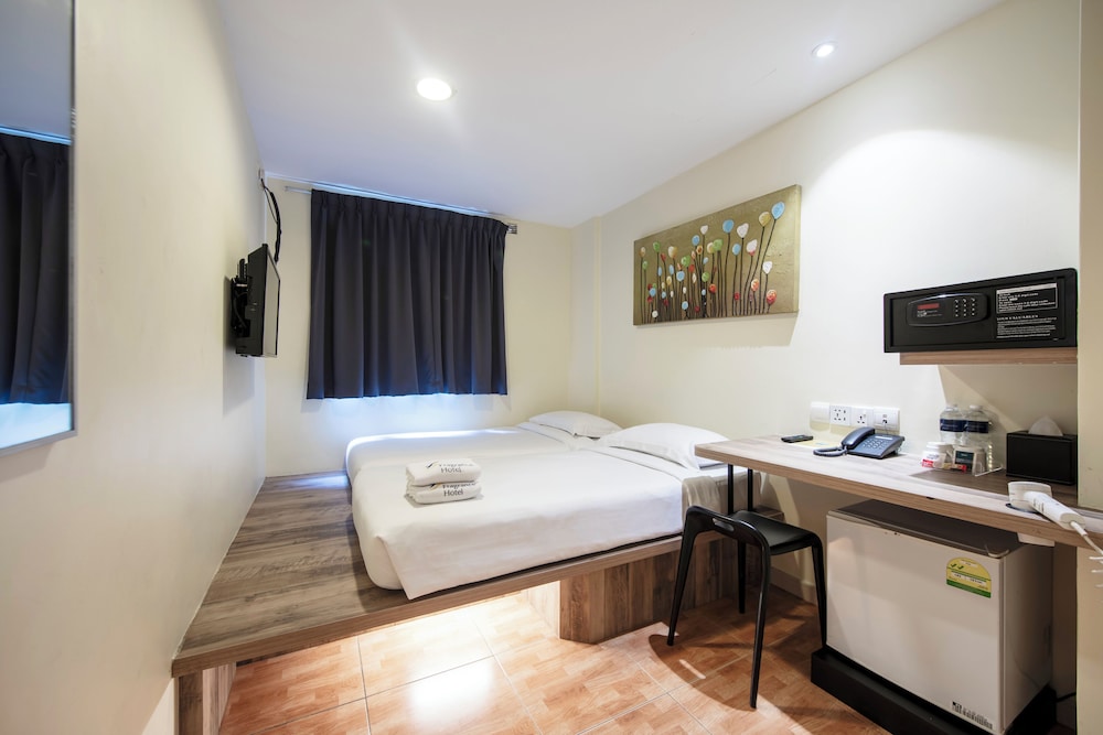 Fragrance Hotel - Balestier 32/64