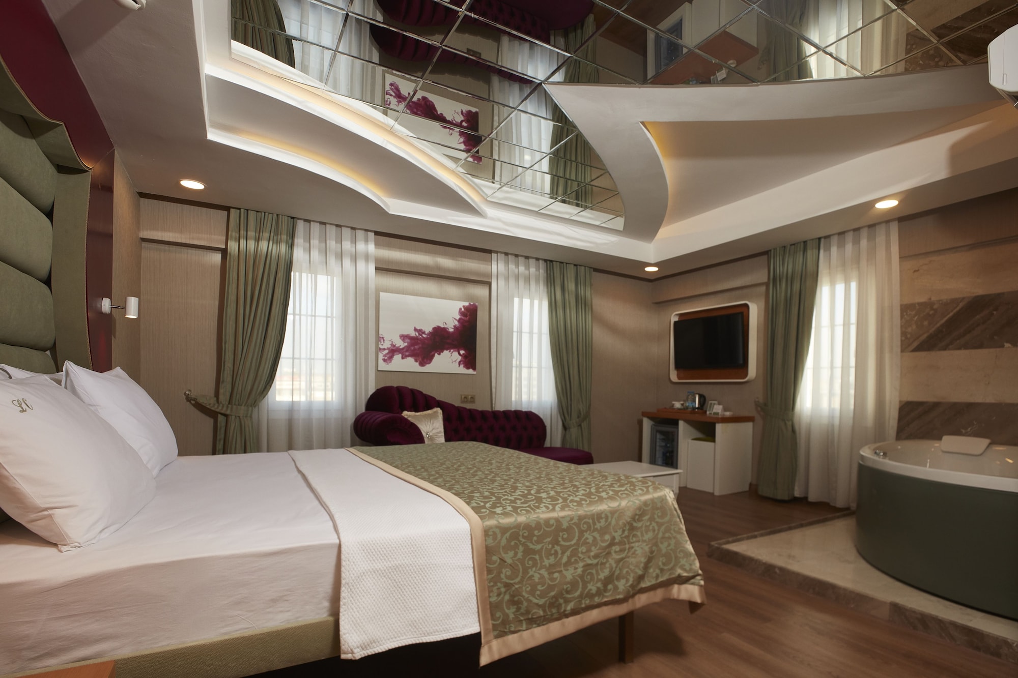 STANDARD, TRIPLE, 3 BEDS