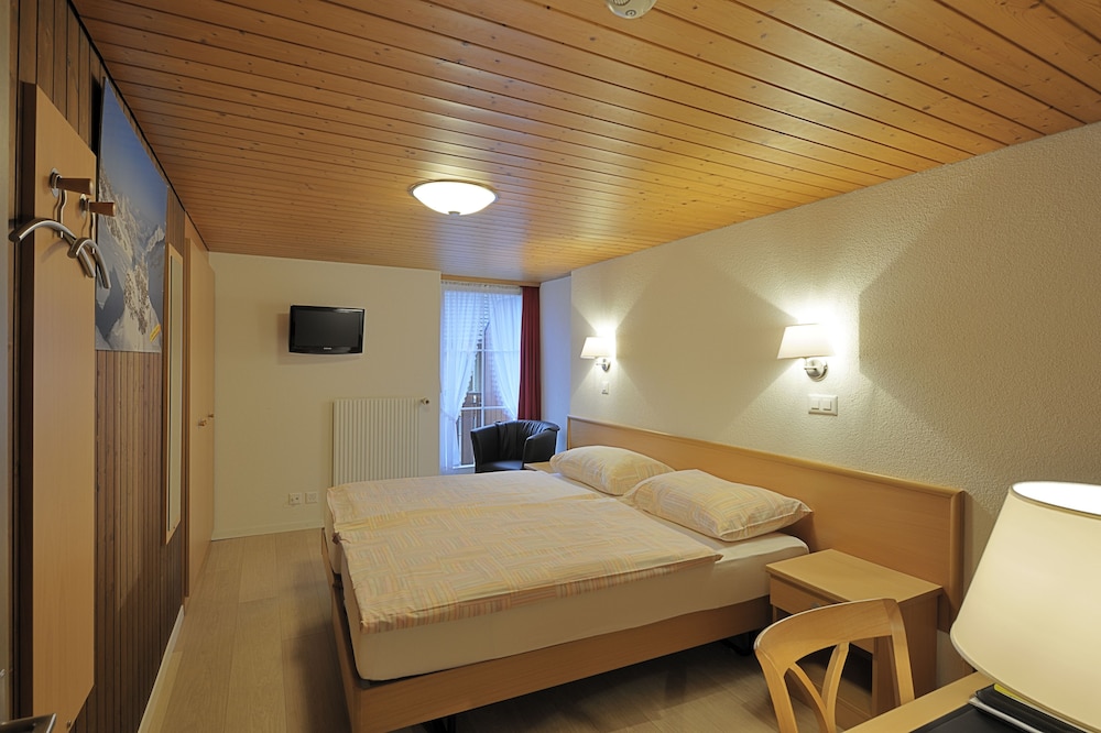 Rossli Hotel 21/64