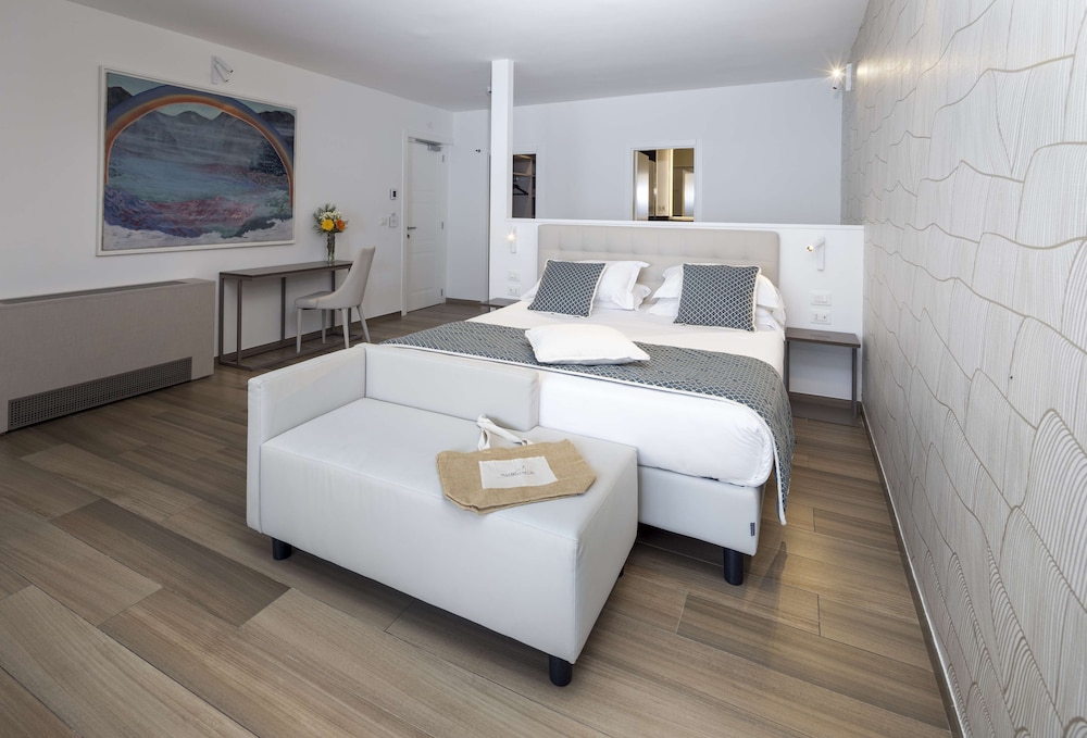 Sublimis Boutique Hotel, WorldHotels Elite 25/61