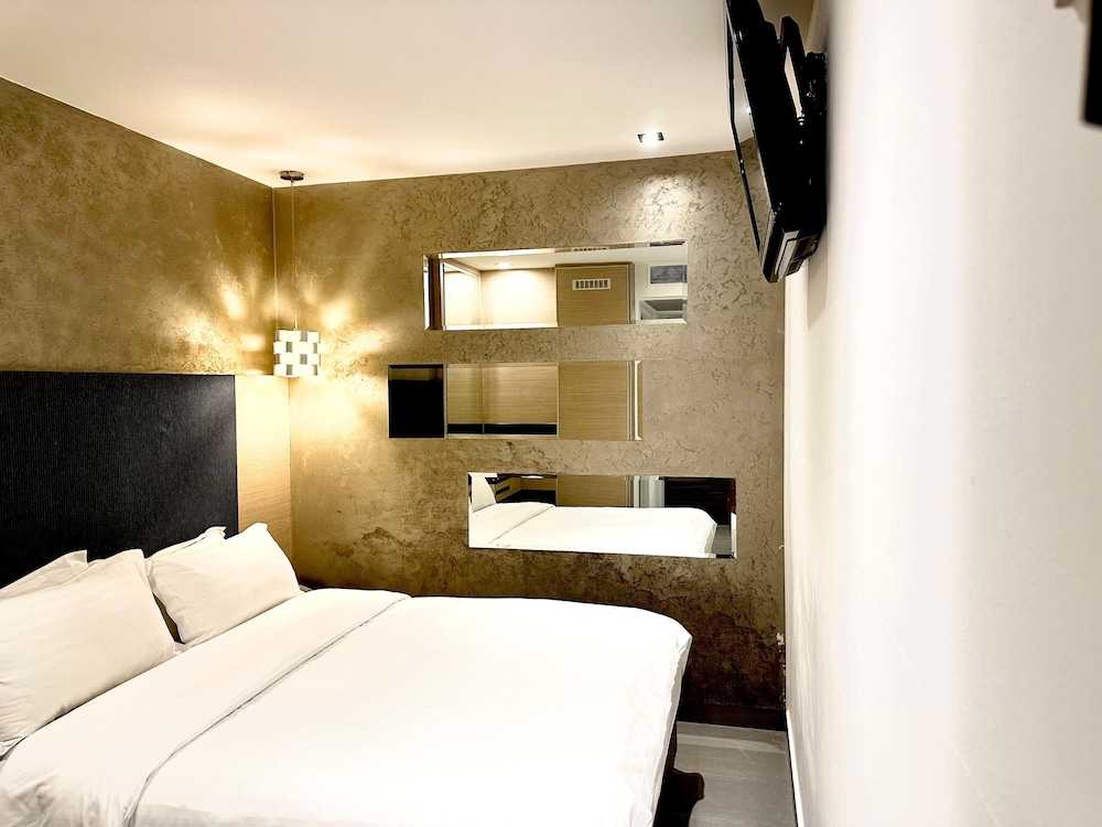 The Snooze Hotel Bugis 27/47
