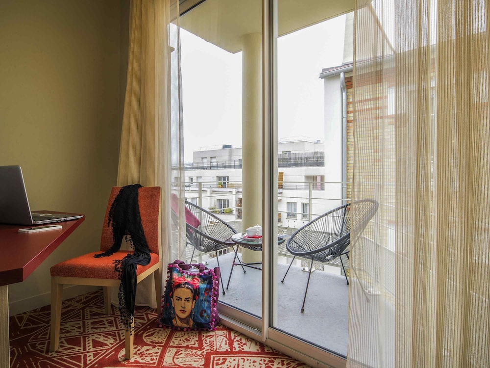 Mercure Paris Pont de Levallois Neuilly 30/43