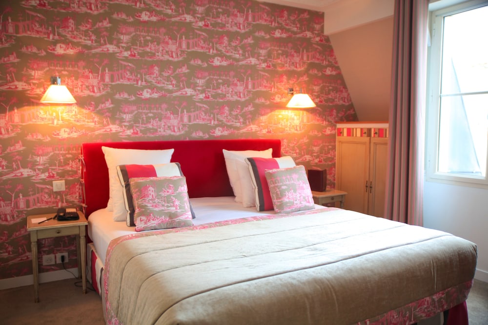Relais Saint Jacques 37/51