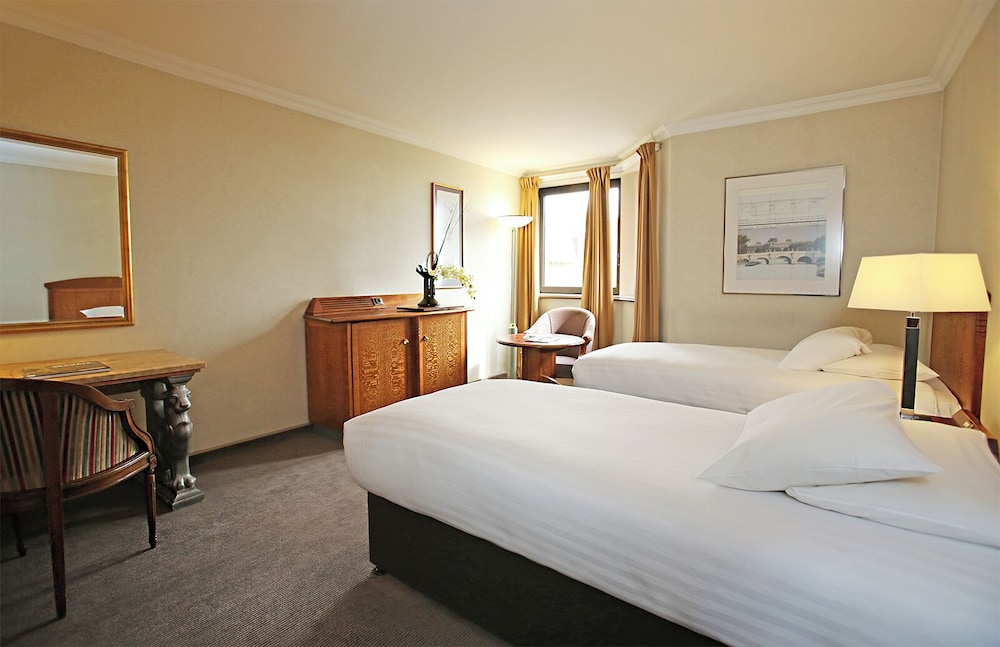 STANDARD, TWIN BEDS