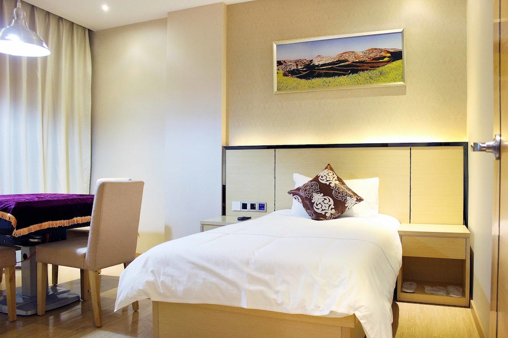 Linghang Hotel Shenzhen Airport Branch 14/19