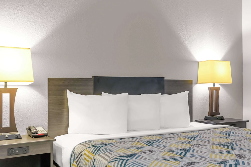 Motel6 Dawsonville, GA - North GA Premium Outlets 24/51