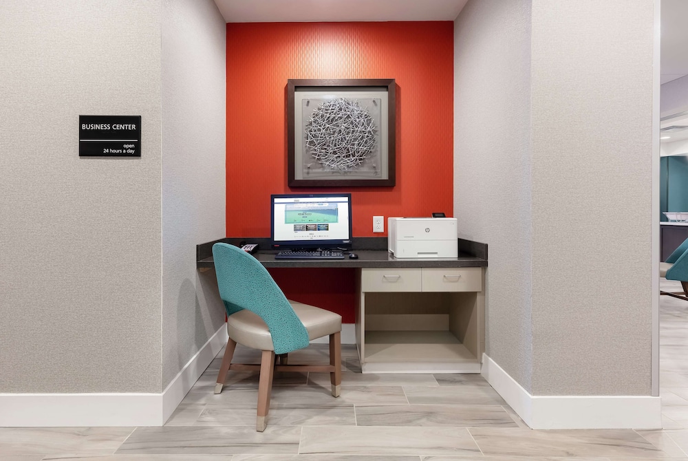 Hampton Inn Acworth GA 38/40