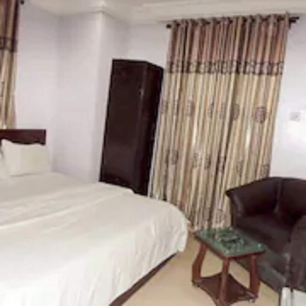 Ghatview Hotel 17/33