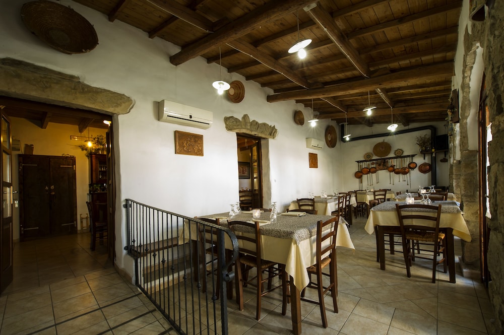 Locanda La Rosa 36/50