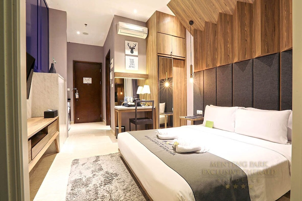 Menteng Park Exclusive Emerald 24/68
