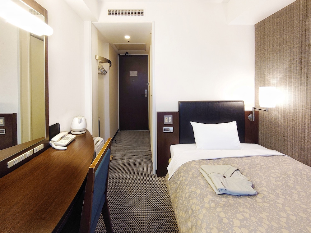 Takaoka Manten Hotel Ekimae 7/35