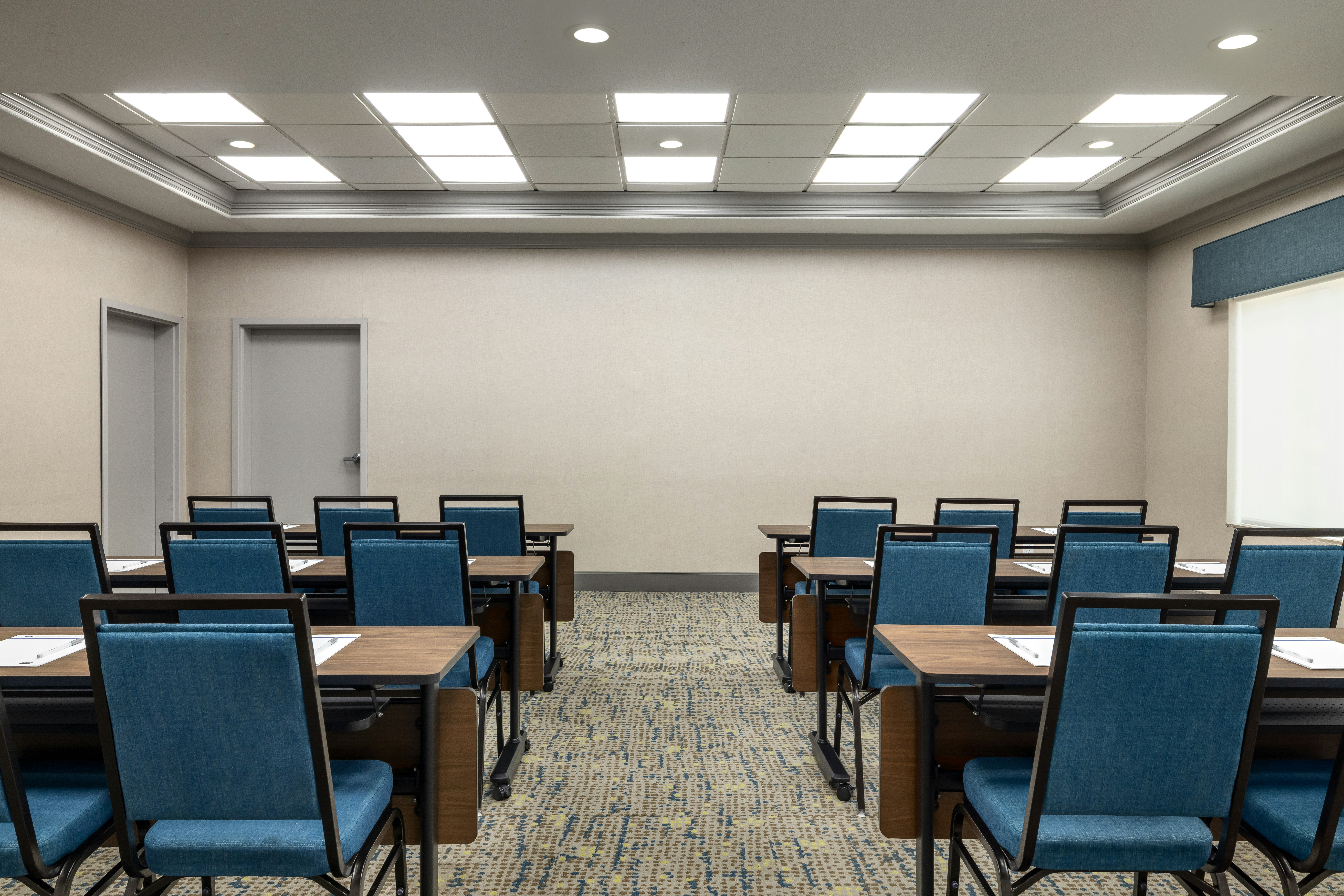Hampton Inn Suites Galveston 59/68