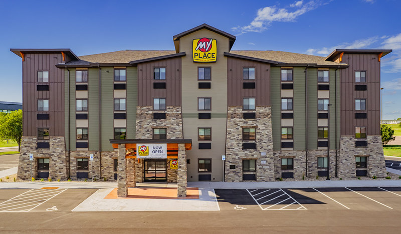My Place Hotel-Mitchell, SD 1/14