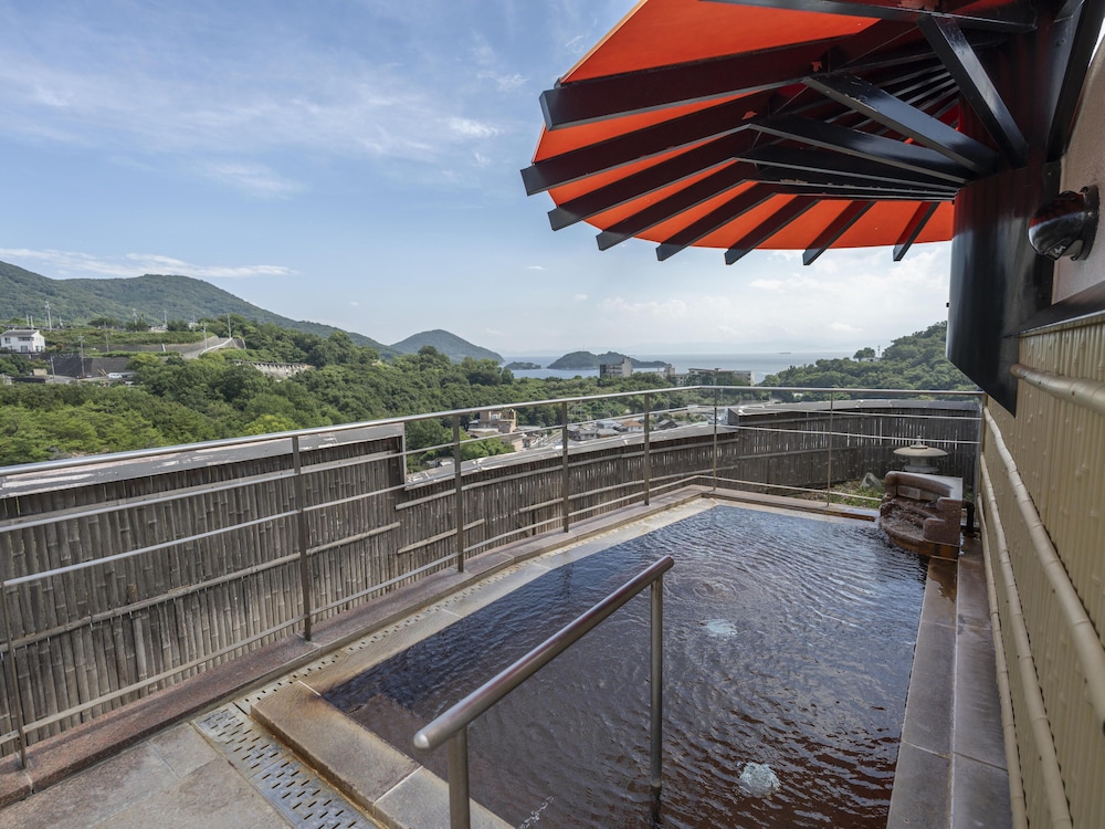 BAY RESORT HOTEL SHODOSHIMA 44/68
