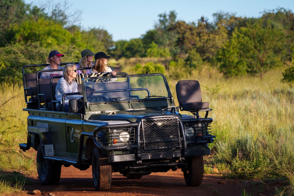 Zebras Crossing Private Game Lodge 15/27