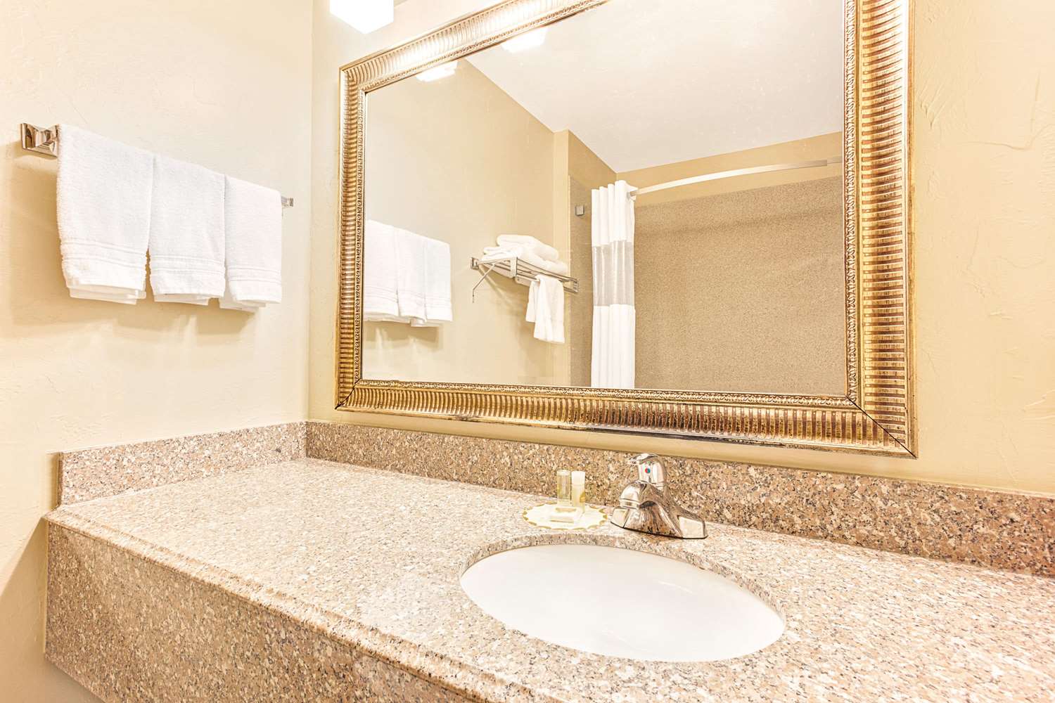 Days Inn By Wyndham Oklahoma City 20/24