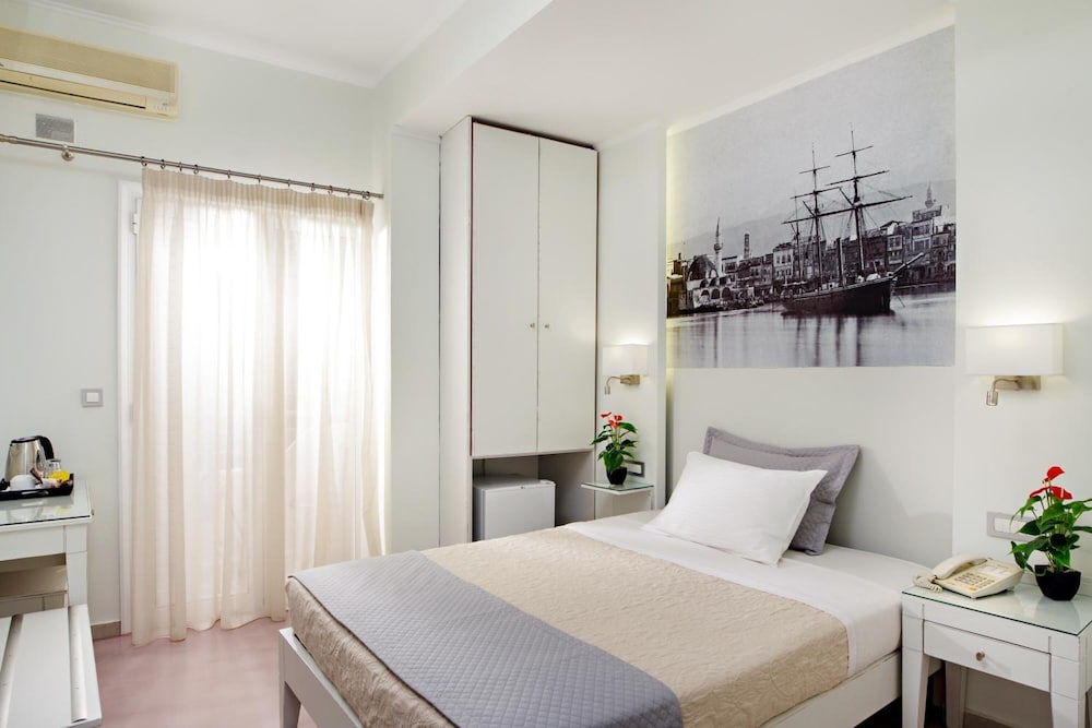 HOTEL IDEON CHANIA 28/68
