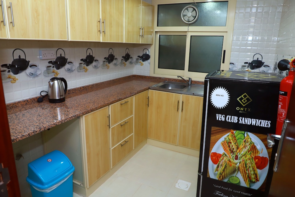 Onyx Hotel Apartments - MAHA HOSPITALITY GROUP 10/48