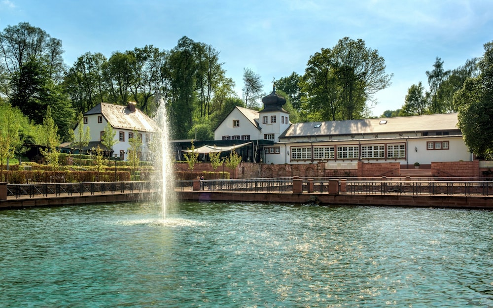 Romantik Hotel Landschloss Fasanerie 47/50