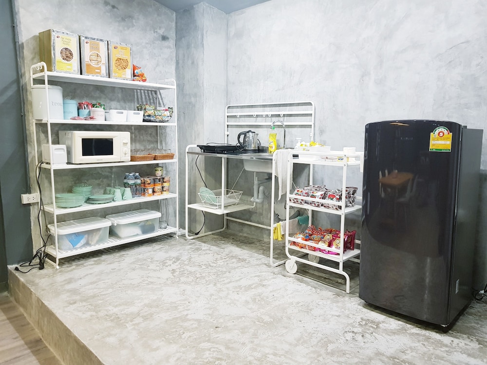 The Cocoon Hostel 47/49