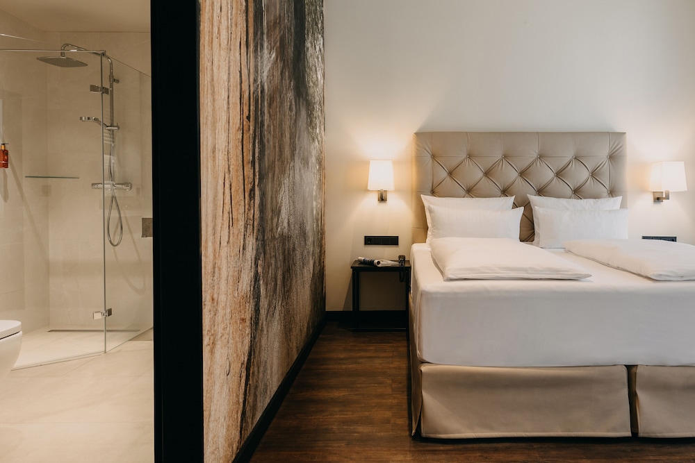JUNIOR SUITE, FAMILY