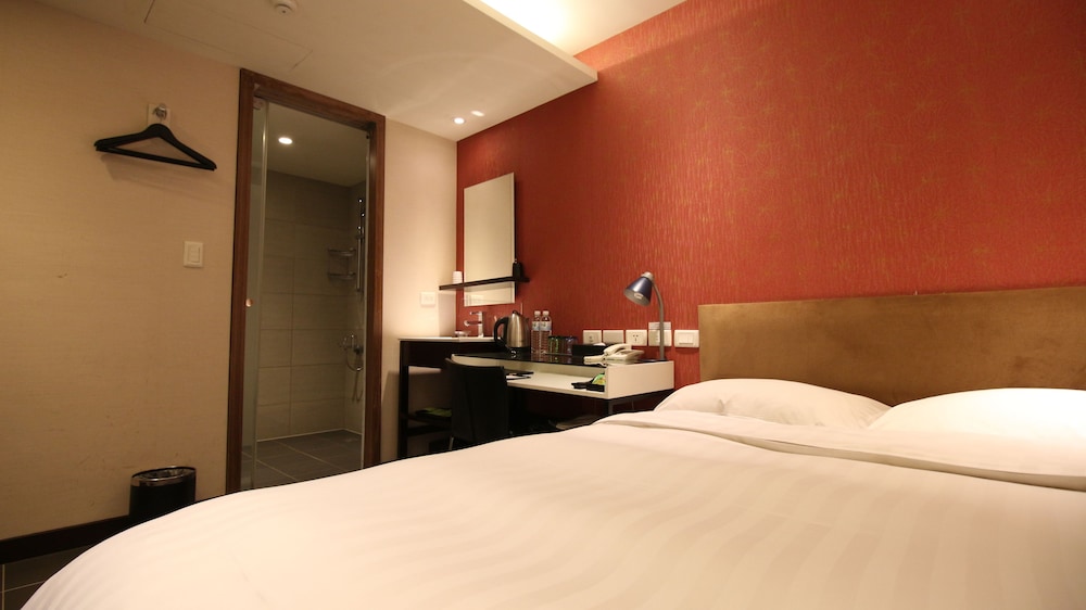 Hotel Puri Ximen Branch 14/65