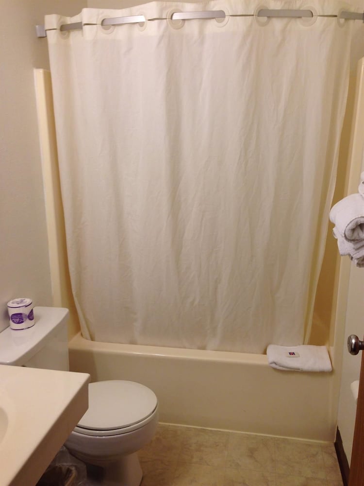 Motel6 Sedalia, MO 42/43