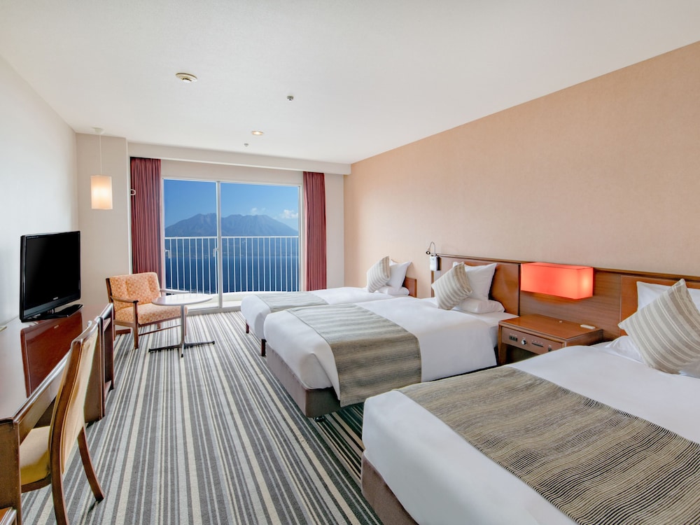 Superior, Triple, Twin Beds, Khalifa View