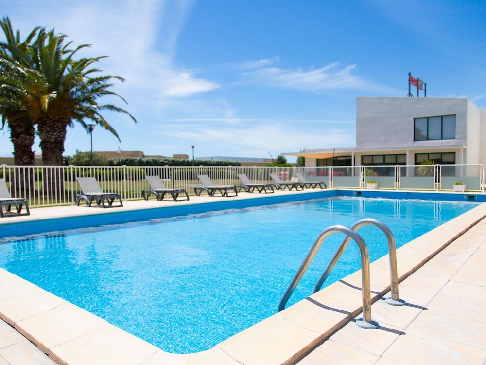 Ibis Perpignan Rivesaltes 23/50