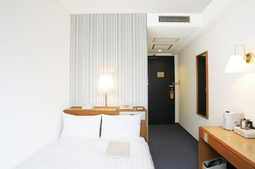 Smile Hotel Nihombashi Mitsukoshimae 17/50