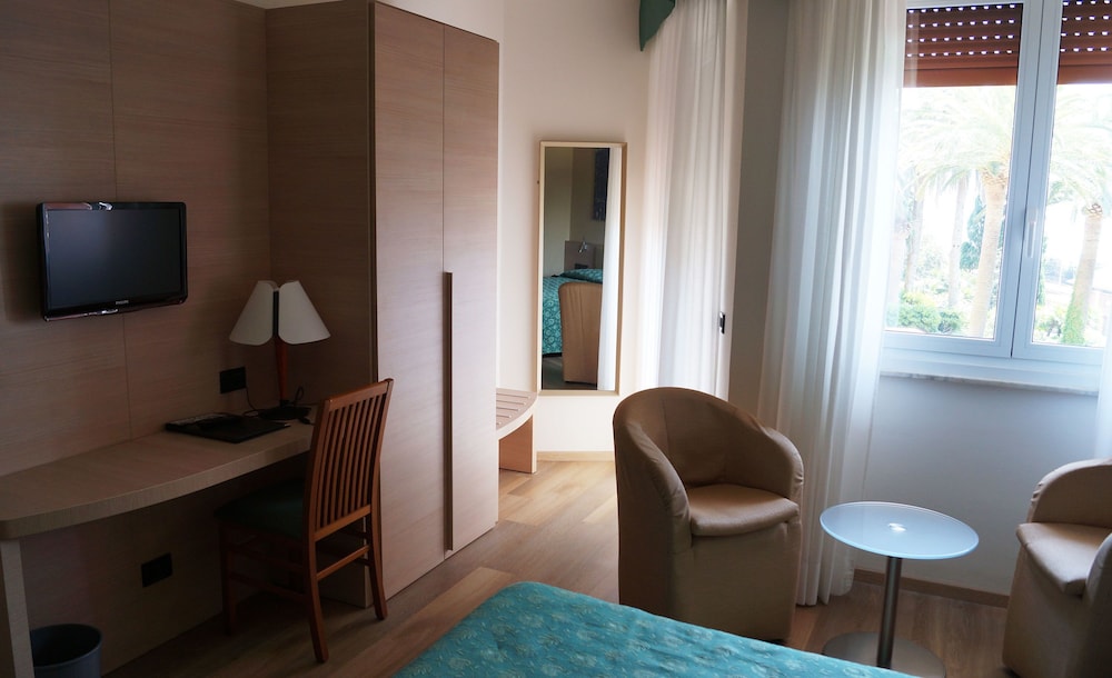 Hotel Esperia 37/71
