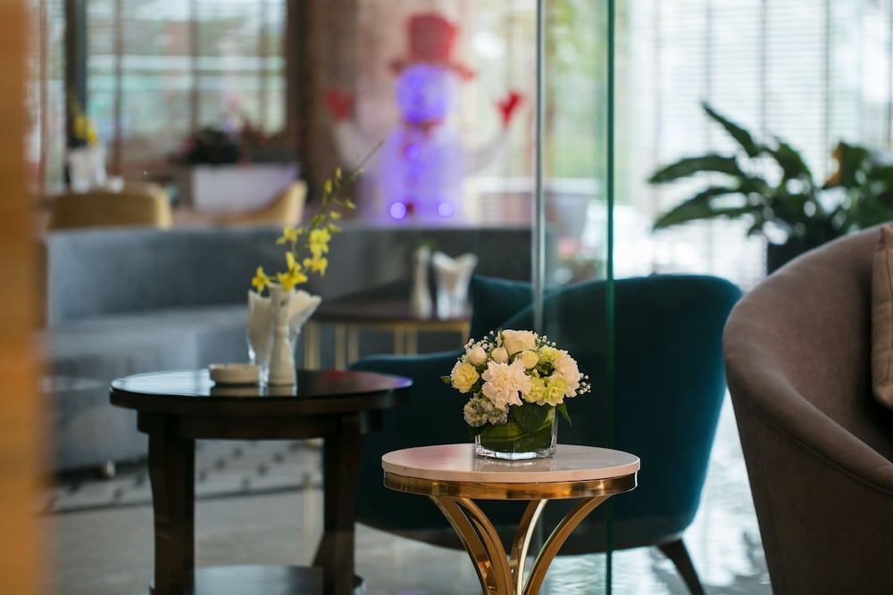 Ha Long Marina Hotel 23/32