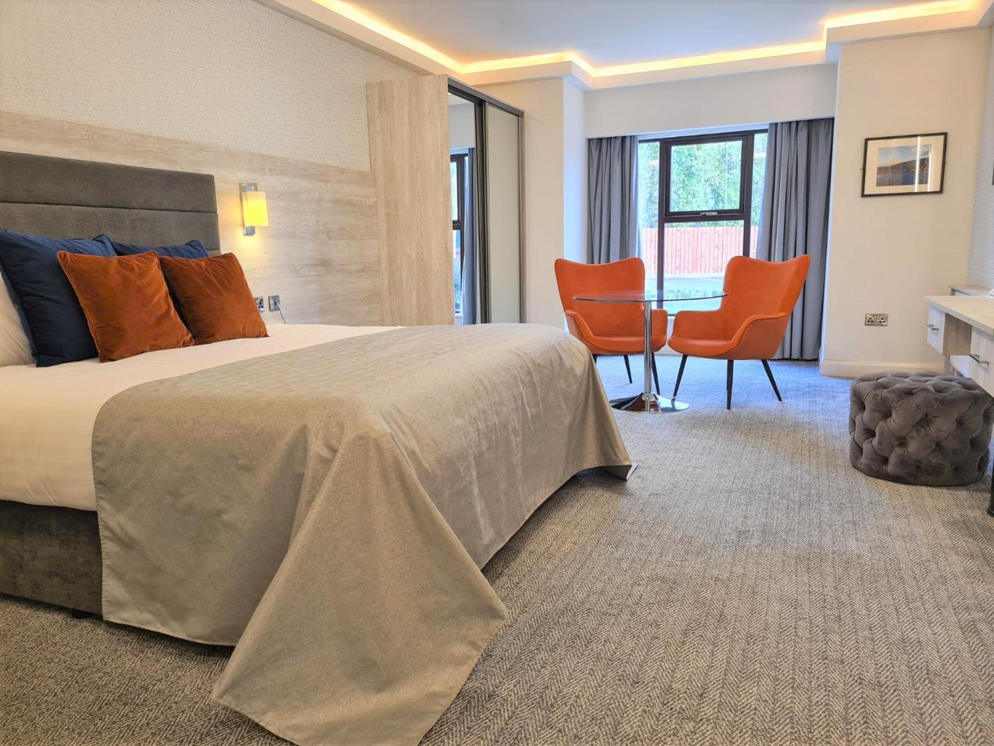 غرفة تنفيذية بسرير كينج، MILL PARK HOTEL 7/10
