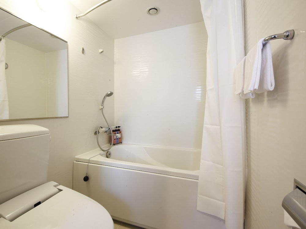 Hotel Keihan Tenmabashi 52/56
